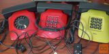 TELEFONI ISKRA- ETA 85 rdeče barve, delujoč