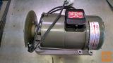 Motor za šivalni stroj 220v ali 380v Moretti