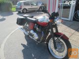 Triumph BONEVILLE T100
