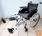 Lahek invalidski voziček Caneo-E, z blazino