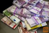 Denarnim posojilom od 3.000 eur do 1.000.000 eur.