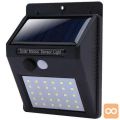 30 LED solarna stenska svetilka s PIR sezorjem gibanja